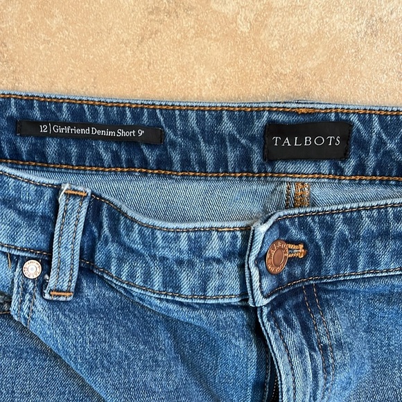 Talbots denim shorts - Picture 2 of 7